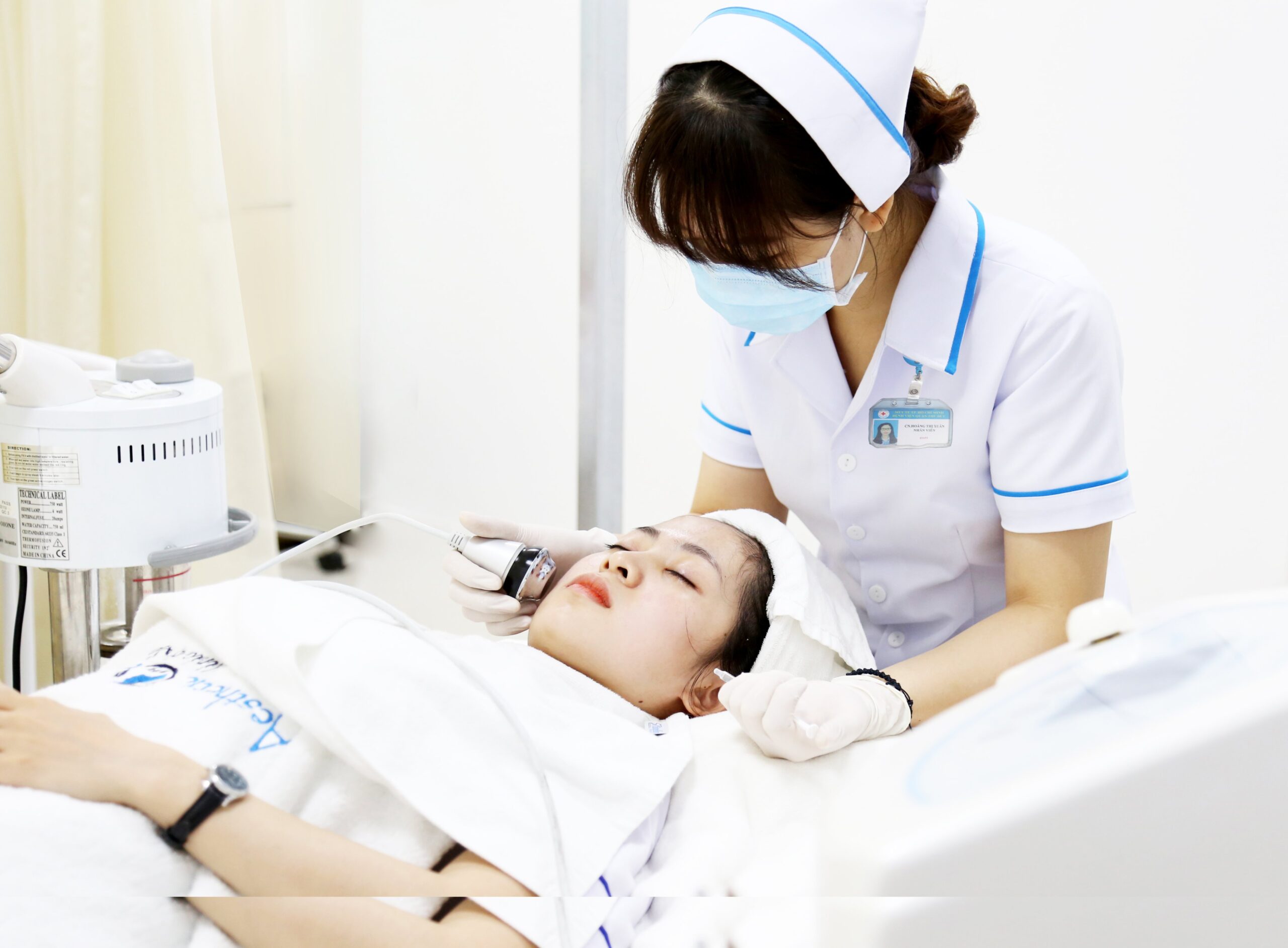 5bf572d0f39a3cc4658b