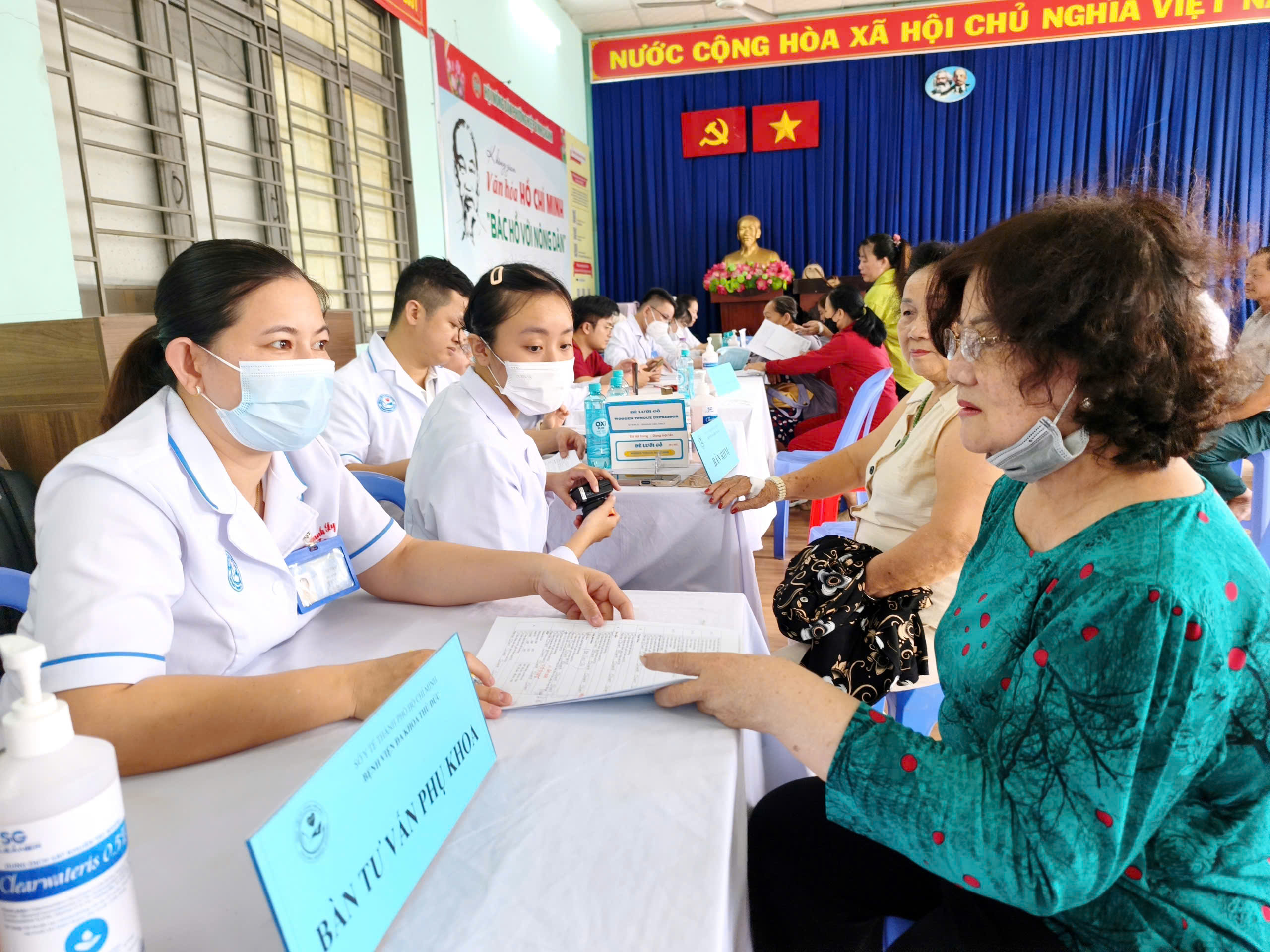 Bệnh viện Đa khoa Thủ Đức tiếp tục tổ chức khám sức khỏe toàn dân lưu động tại phường Tam Bình 2 1784861398638 203551960052675493 g2275740563022964963 55127c2718e5c9db349c90e63f8c624b