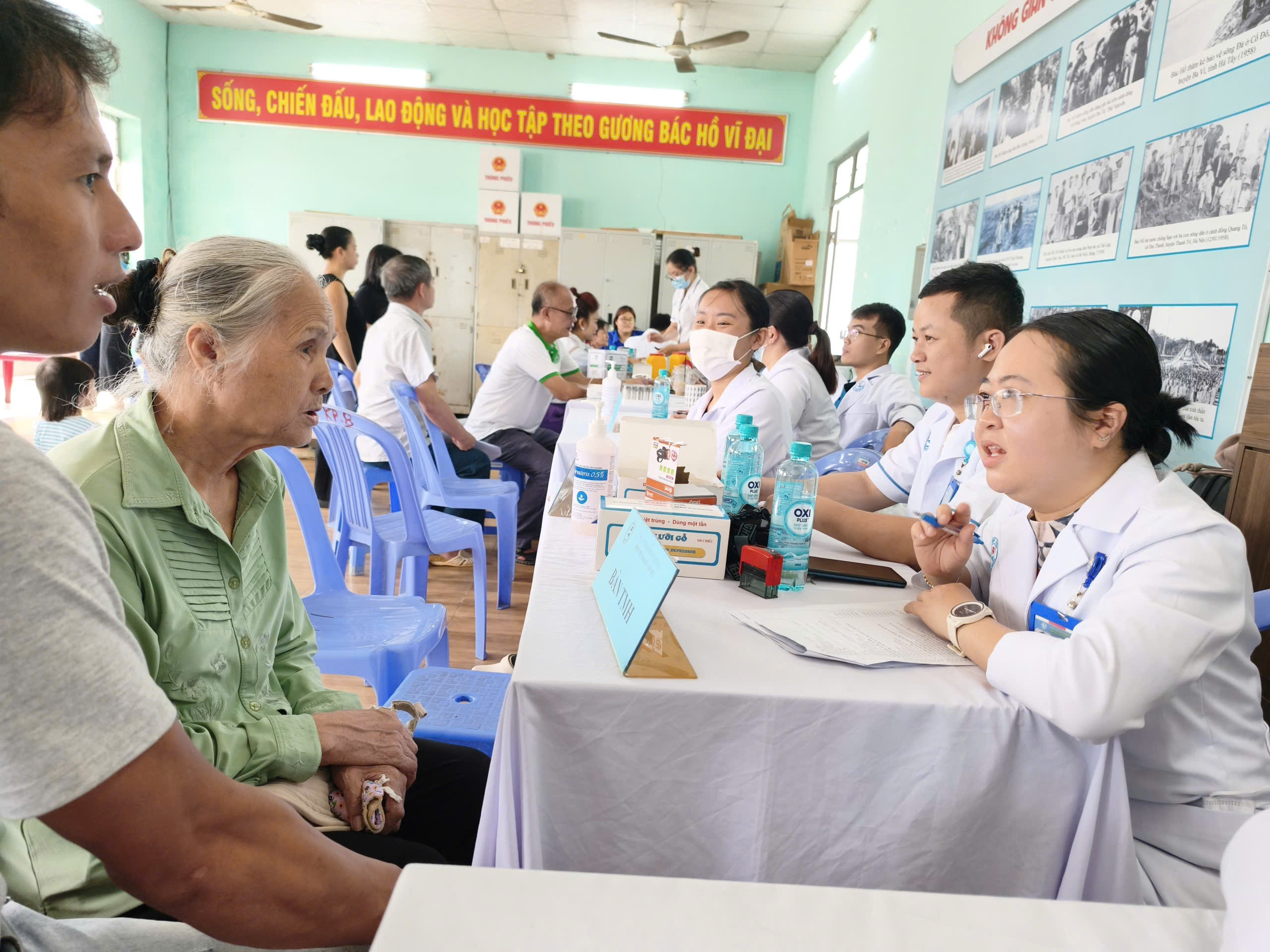 Bệnh viện Đa khoa Thủ Đức tiếp tục tổ chức khám sức khỏe toàn dân lưu động tại phường Tam Bình 8 1784861399545 203551960052675493 g2275740563022964963 e9405e8321a085a69e8636b9043fb073