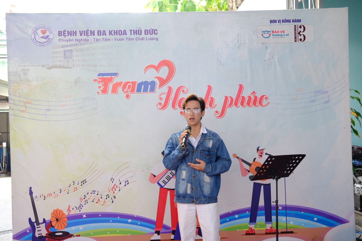 Trạm hạnh phúc lần thứ 19 - Tri ân những người con bất tử của tổ quốc 4 DSCF3493