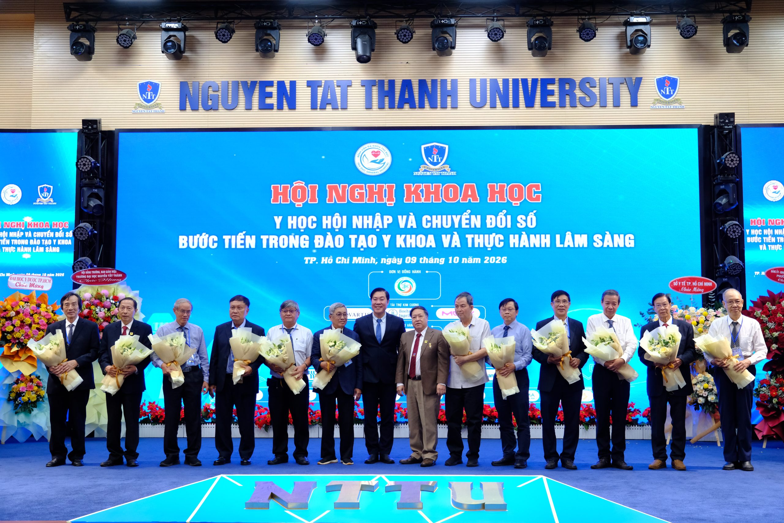 khai mac hoi nghi khoa hoc 2026 y hoc hoi nhap va chuyen doi so buoc tien trong dao tao y khoa va thuc hanh lam sang 3 scaled