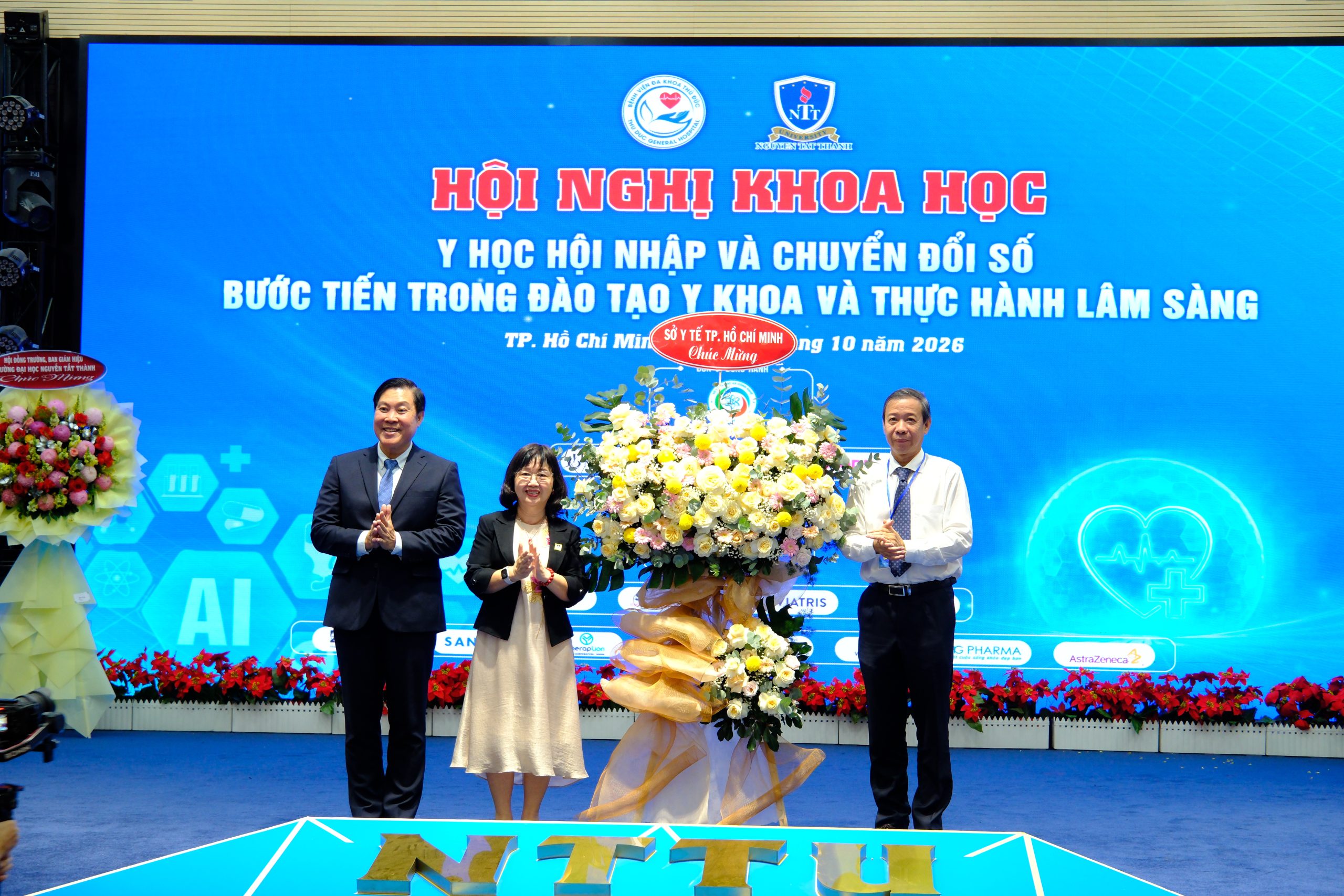 khai mac hoi nghi khoa hoc 2026 y hoc hoi nhap va chuyen doi so buoc tien trong dao tao y khoa va thuc hanh lam sang 4 scaled