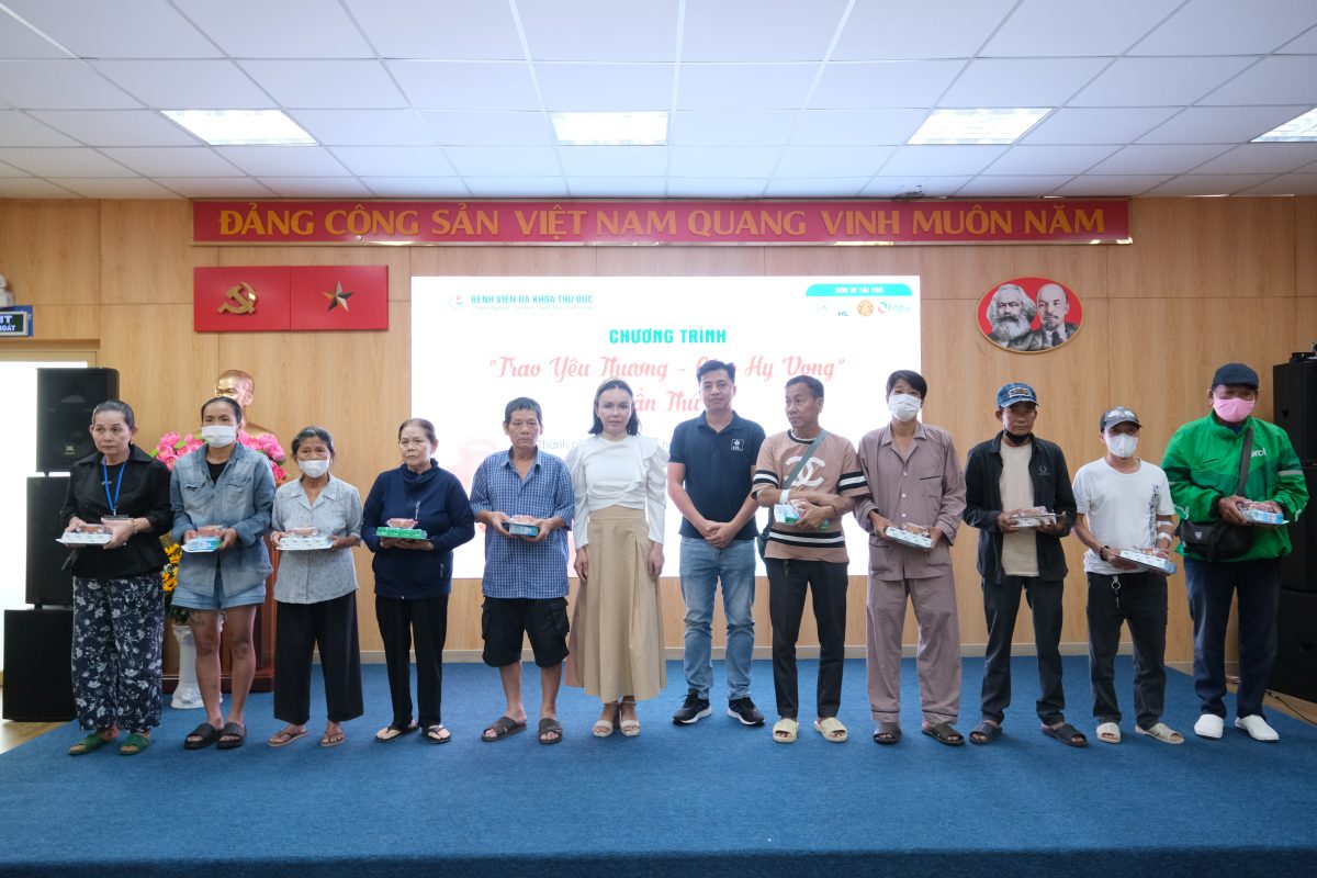 TRUNG THU SẺ CHIA – “TRAO YÊU THƯƠNG, GIEO HY VỌNG” LẦN THỨ 9 TẠI BỆNH VIỆN ĐA KHOA THỦ ĐỨC